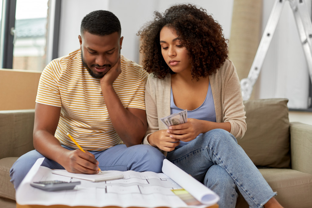 couple discussing the design of their house