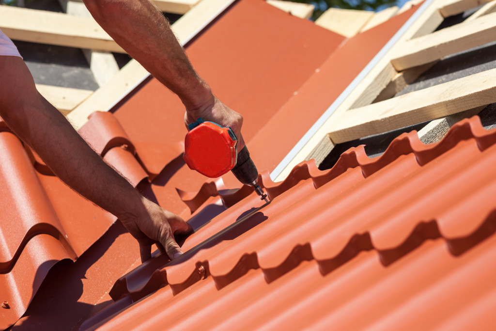 installing a roof